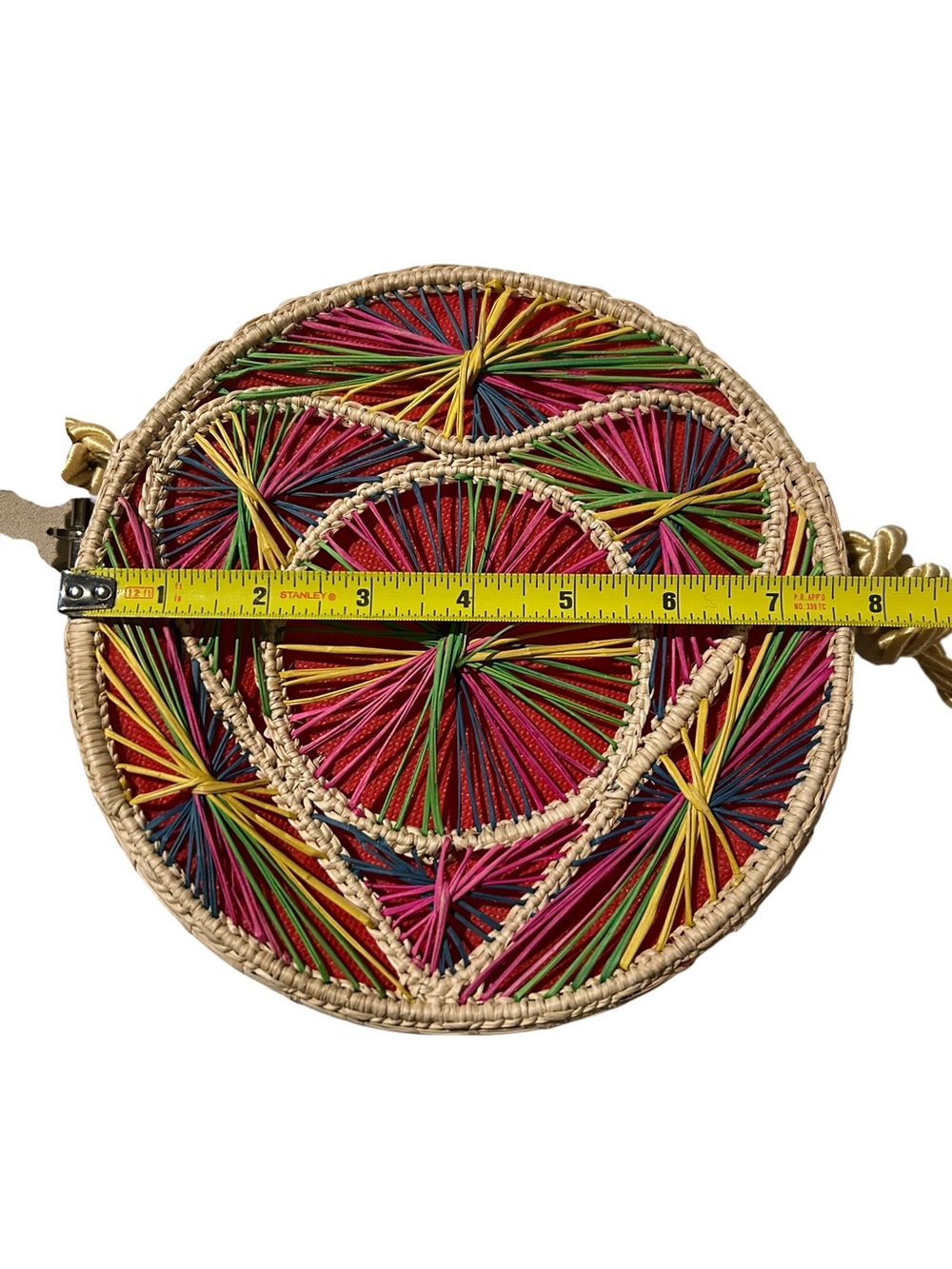Handcrafted Colombian Fique Crossbody Bag with Geometric Design and Rope Strap - Picture 10 of 10